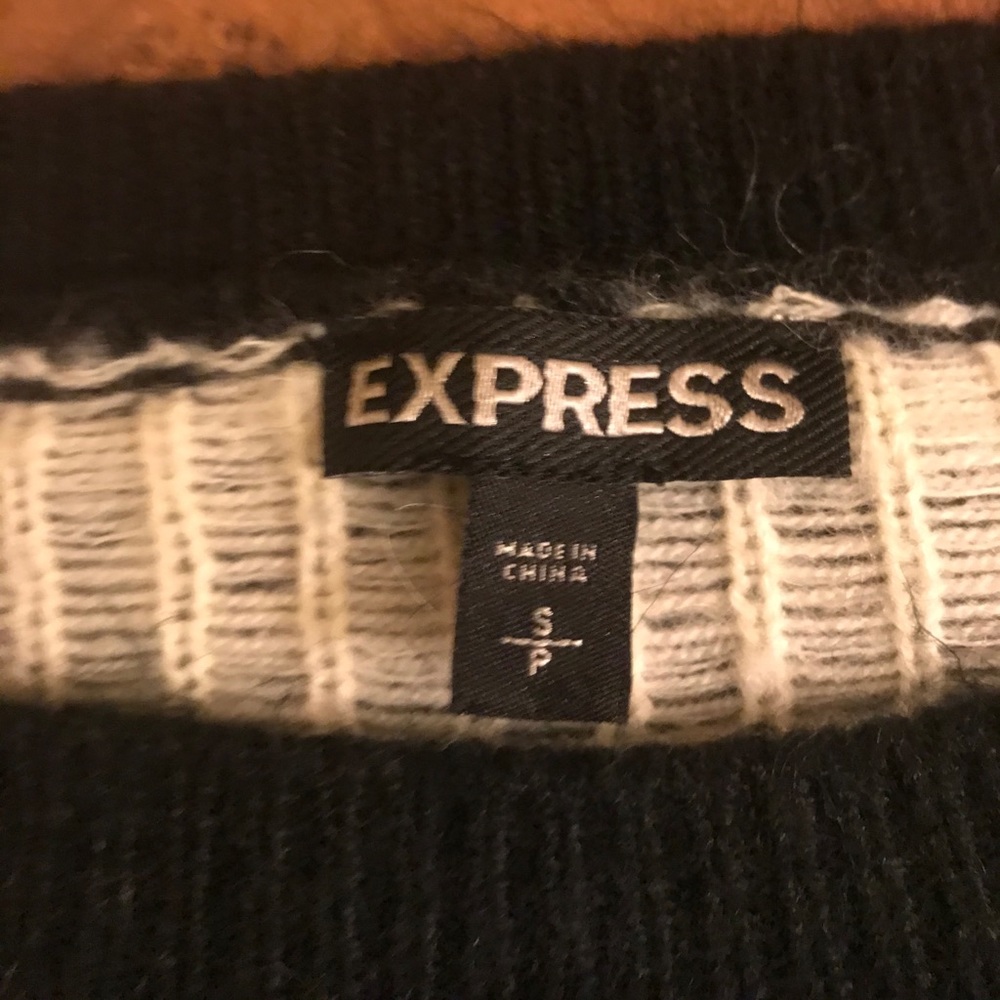 Express Sweater - Picture 2 of 2